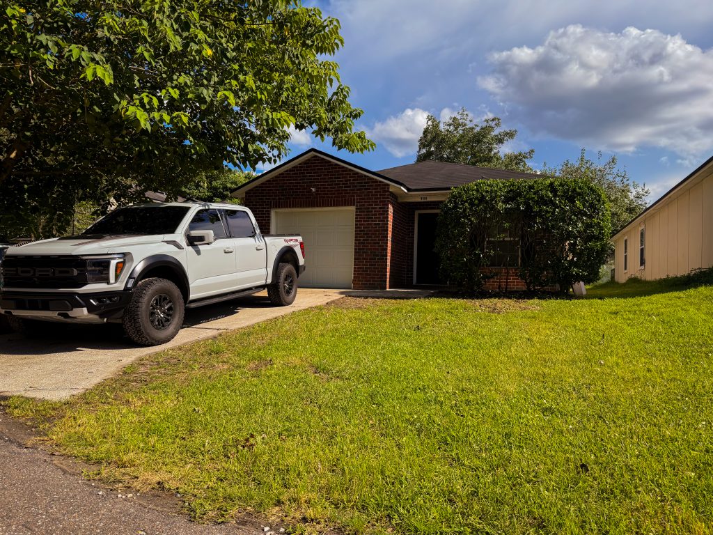 Rooms on Jasper Avenue - Arlington, 32211 - room for rent in Jacksonville