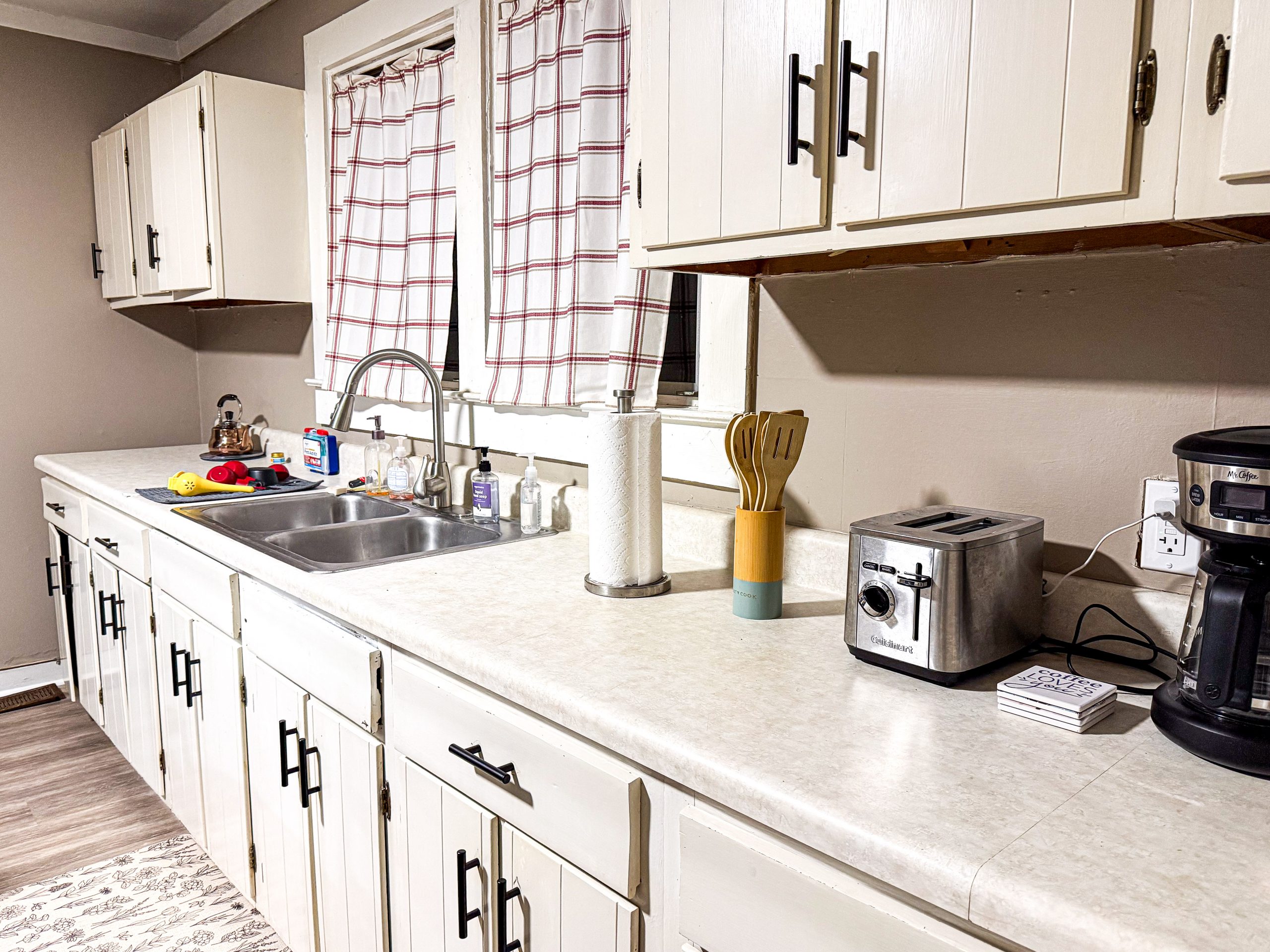 LIN – 140 Line Street LBB - Kitchen-28.jpg