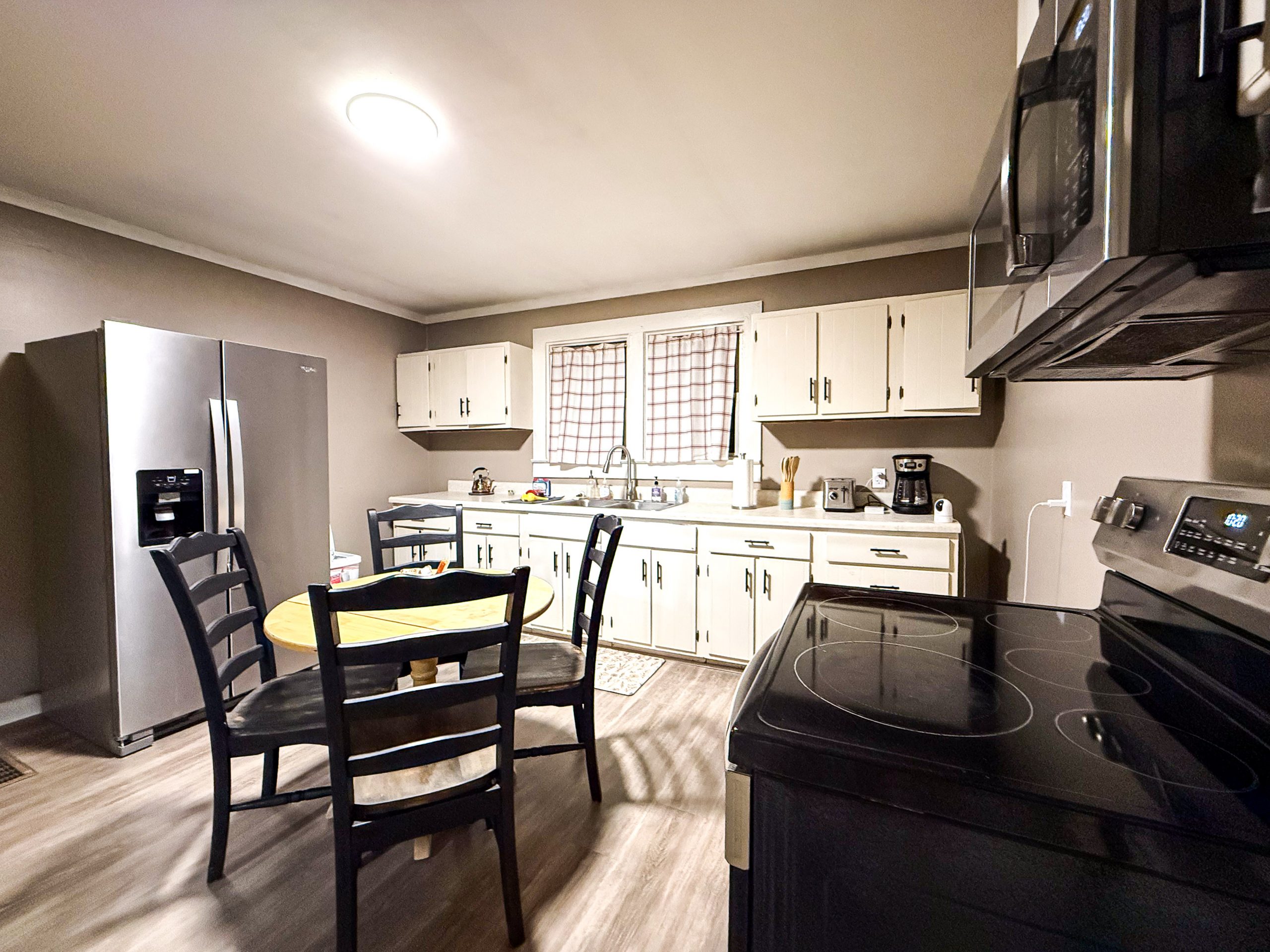 LIN – 140 Line Street LBB - Kitchen-32.jpg