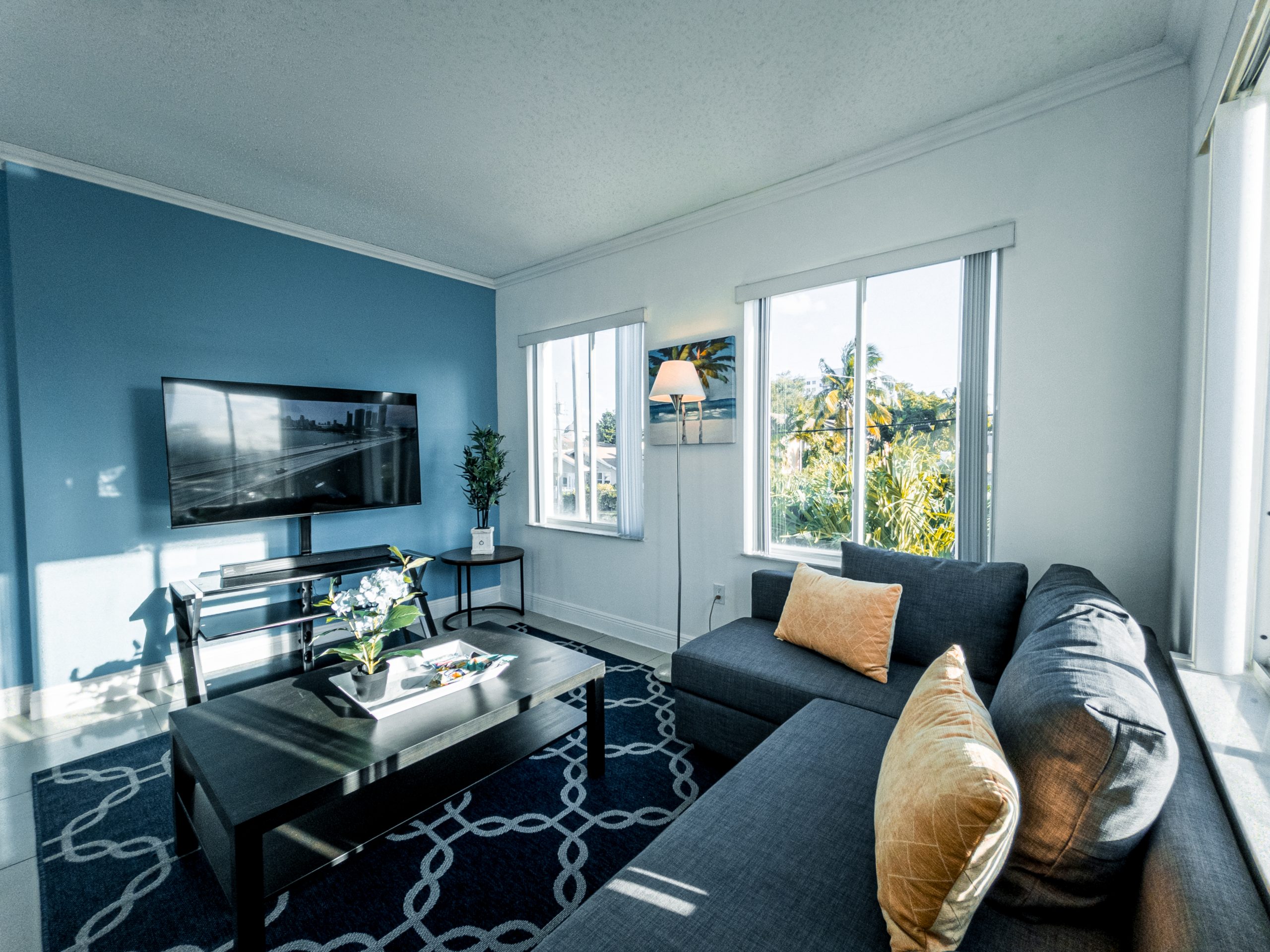 MPS - Apt 3, 1459 NW 2nd St (Furnished 2BR, 2 Queens) 2-bedroom-apartment-RENTAL-little-havana-brickell-wynwood-south beach-mia airport-airbnb-vacationrental-vrbo-booking-access-roku-12.jpg