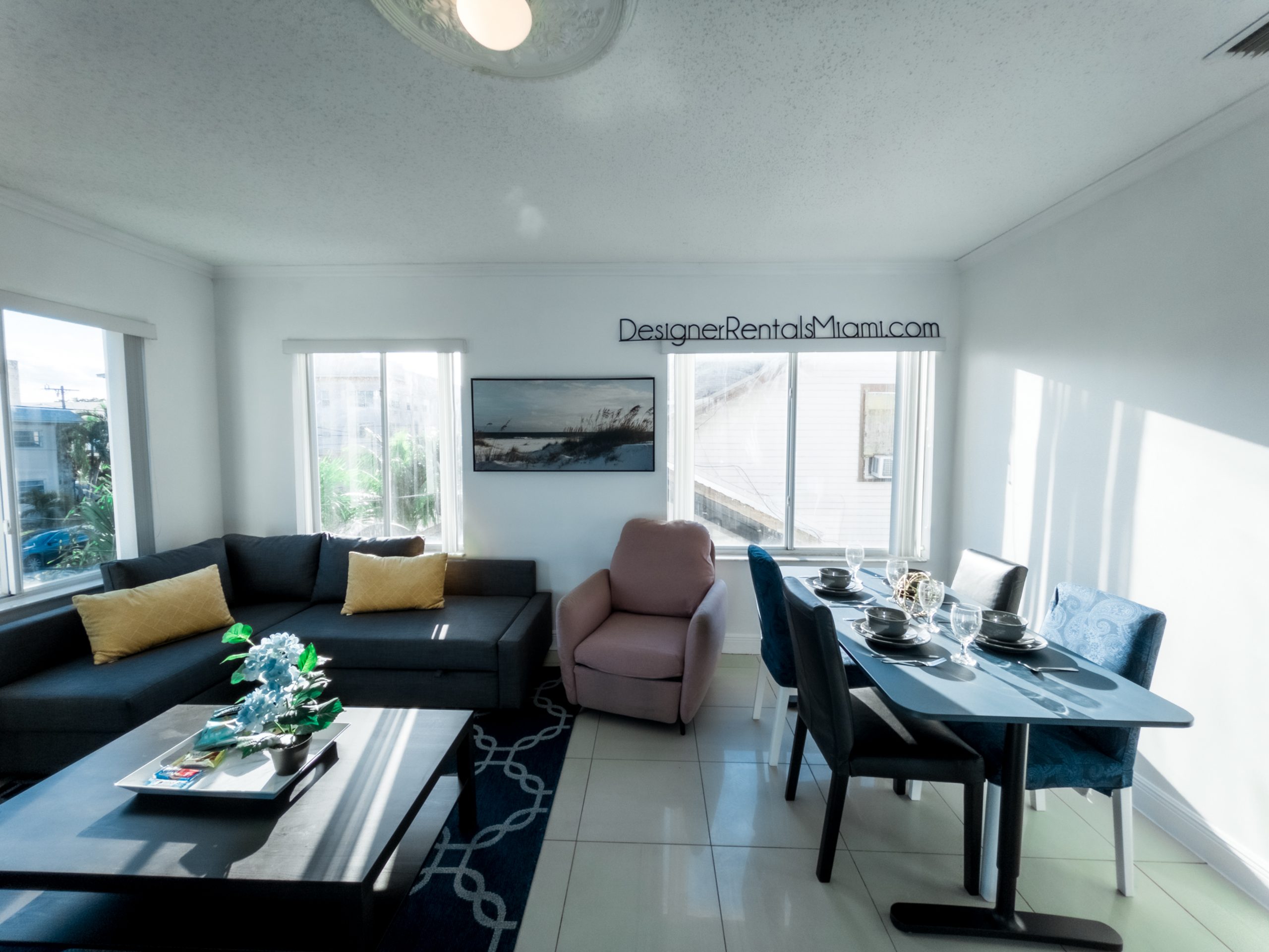 MPS - Apt 3, 1459 NW 2nd St (Furnished 2BR, 2 Queens) 2-bedroom-apartment-RENTAL-little-havana-brickell-wynwood-south beach-mia airport-airbnb-vacationrental-vrbo-booking-access-roku-15.jpg