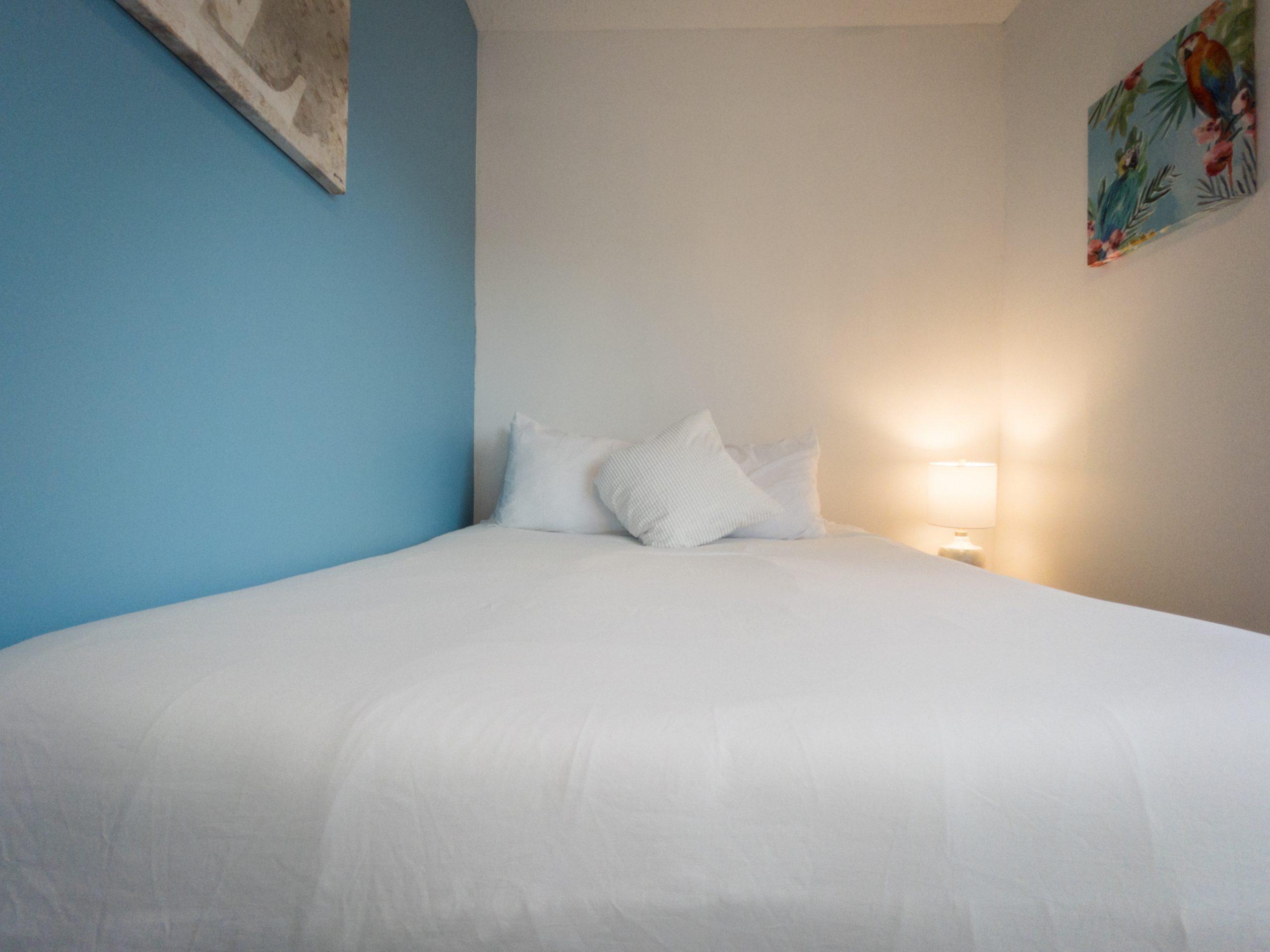 MPS - Apt 3, 1459 NW 2nd St (Furnished 2BR, 2 Queens) 2-bedroom-apartment-RENTAL-little-havana-brickell-wynwood-south beach-mia airport-airbnb-vacationrental-vrbo-booking-access-roku-18.jpg